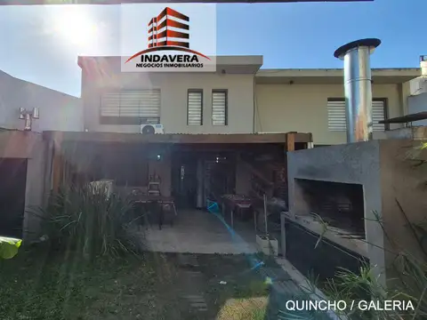 EXQUISITO DUPLEX TIPO CASA DE 212 M2 (159CUB APROX). 4 AMB 2 COCHERAS PLAYROOM – CASEROS