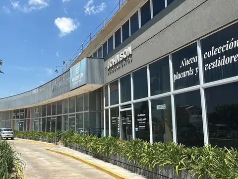 Locales comerciales en alquiler con entrepiso incluido