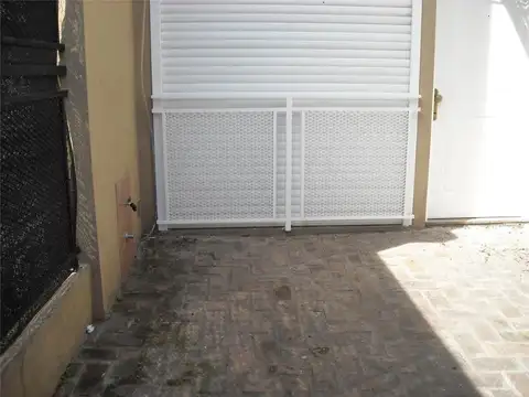 Depto Tipo Casa en Alquiler 15 años