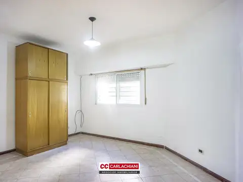 Oficina en venta - Planta Baja apto profesionales - Rosario pichincha