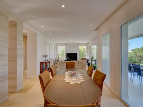 Casa en Alquiler al Noreste