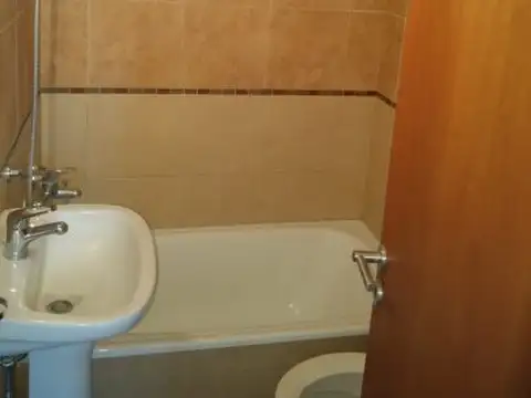 Muñoz 921 , Piso 4