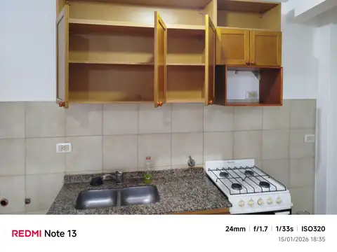 San Juan 2600, Piso 00