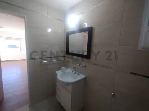 ALQUILER PH 3 AMBIENTES COCHERA SAN CARLOS