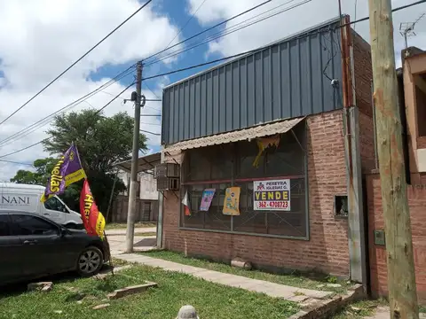 Galpon en Venta 30  mts Fondo