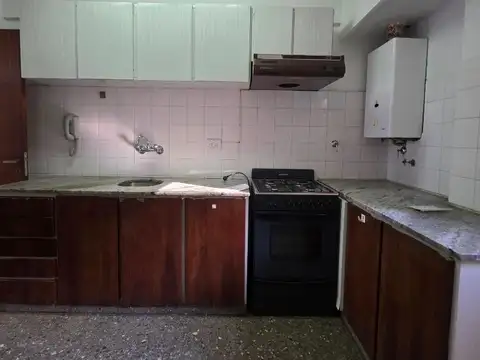 OroÑo 500, Piso 2°