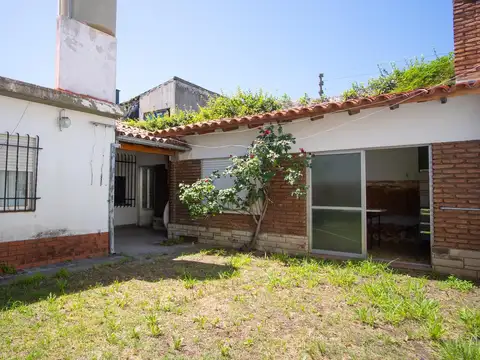 Casa en Venta en Haedo, USD 175.000