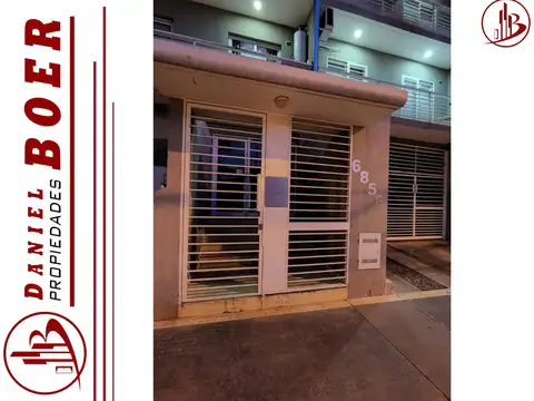 Alquiler 2 Ambientes + Altillo c/ cochera