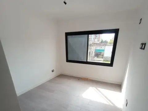 Departamento en Alquiler en Morón, $ 550.000