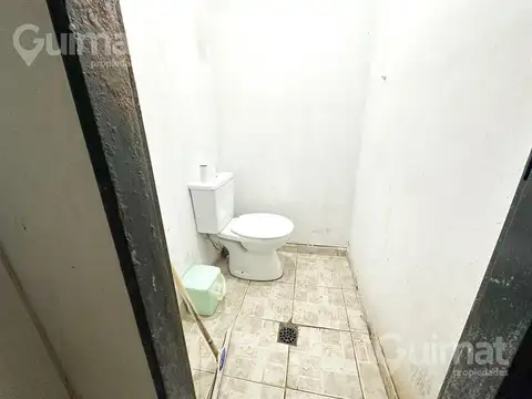 EXCELENTE LOCAL!  ENTRE RIOS 1100