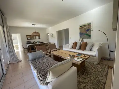 Casa en Alquiler Temporal en Talar Del Lago II, USD 2.500