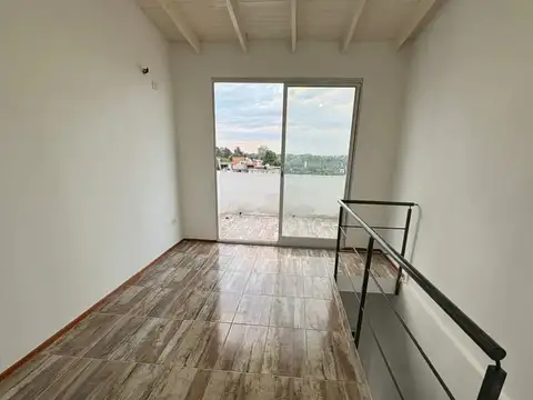 ALQUILER DEPARTAMENTO DUPLEX 3 AMBIENTES MODERNO CON BALCÓN Y TERRAZA