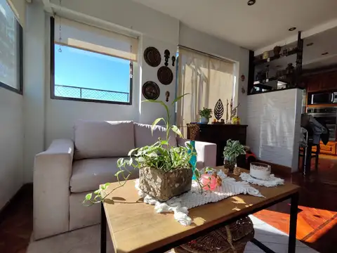 Departamento 4 ambientes con 2 baños
