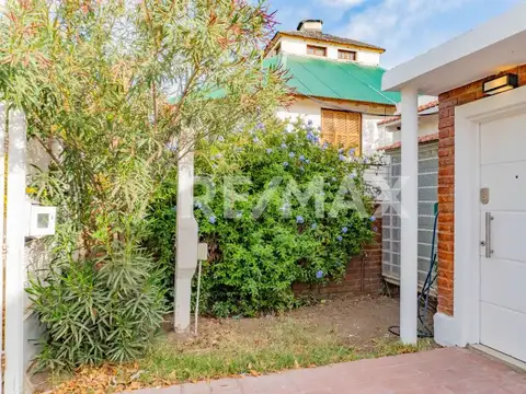 Depto Tipo Casa en Venta de 5 ambientes