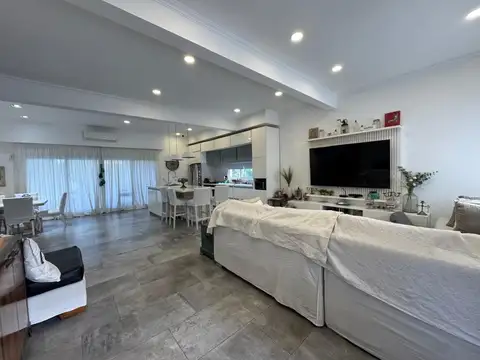 Casa  en Venta en Los Robles, La Cañada de Pilar, Pilar