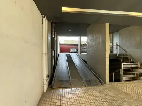 SE ALQUILA COCHERA EN MONTEVIDEO 3500