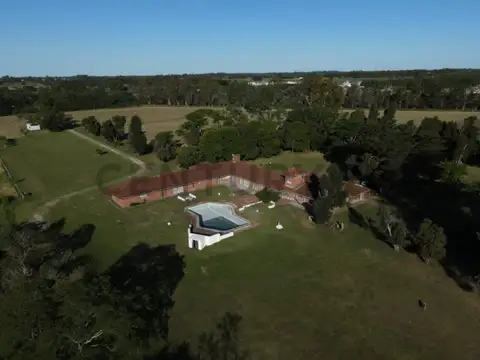 Casa en venta en Arana sobre lote de 16 hectáreas