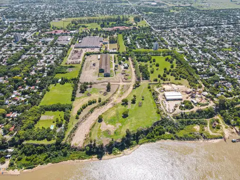Fracción de tierra frente al río Parana con gran potencial inmobiliario en Baigorria