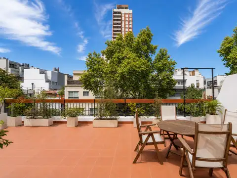 Depto Tipo Casa en Venta con 1 cocheras