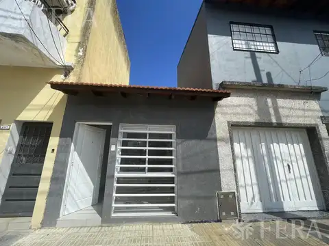 Depto Tipo Casa en Venta de Monoambiente