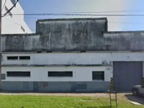 Galpon en venta de 600 metros en Quilmes