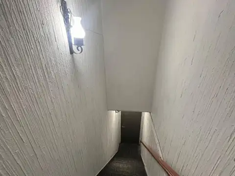 Depto Tipo Casa en Alquiler de 2 dormitorios