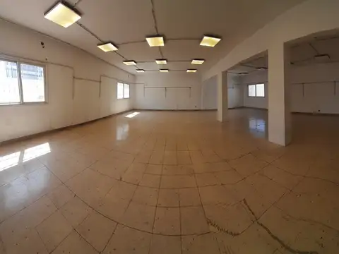 PLANTA DE OFICINAS EN CENTRO COMERCIAL DE MORÓN