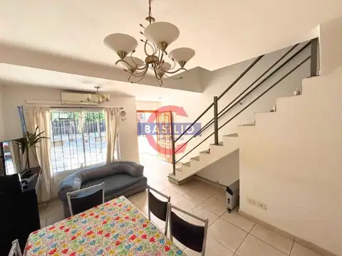 VENTA | DÚPLEX 4 AMBIENTES CON JARDÍN, PARRILLA, PLAYROOM Y TERRAZA EN FLORIDA