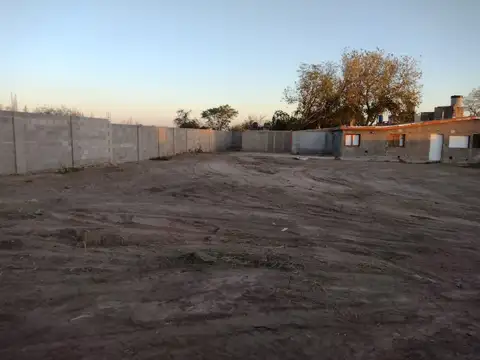 Terreno en Venta 50  mts Fondo