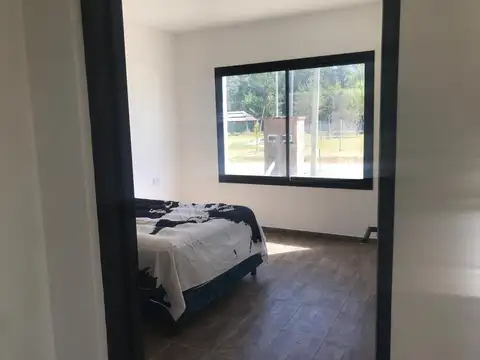 Casa 3 ambientes con 2 baños