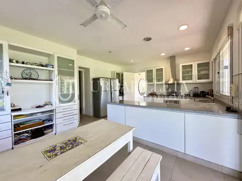 Casa en Venta en Estancias Del Pilar, USD 798.000