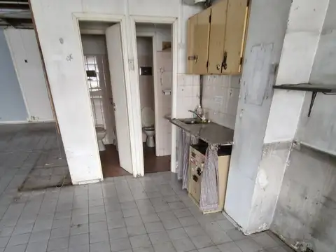 Local en Venta en Lanús, USD 210.000
