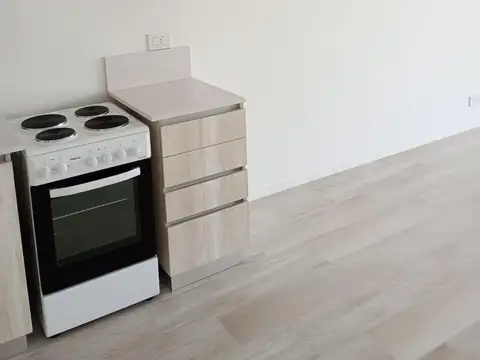 Departamento en Alquiler en Parque Chas, $ 650.000