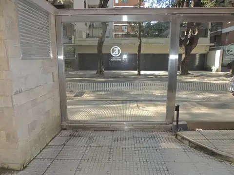 COCHERA EN ALQUILER BELGRANO PORTÓN AUTOMÁTICO, FIJA, CUBIERTA, 4TO SUBSUELO.
