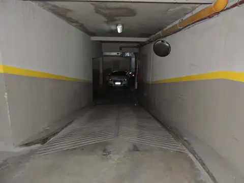COCHERA EN ALQUILER BELGRANO PORTÓN AUTOMÁTICO, FIJA, CUBIERTA, 4TO SUBSUELO.