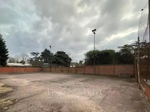 Casa en Venta al Oeste