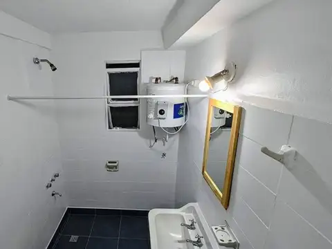 VENTA DEPTO MONOAMBIENTE, INMEJORABLE UBICACIÓN