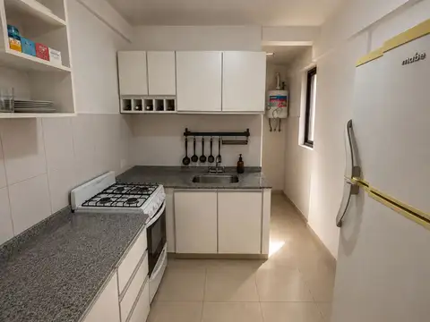 61 e/ 11 y 12 800