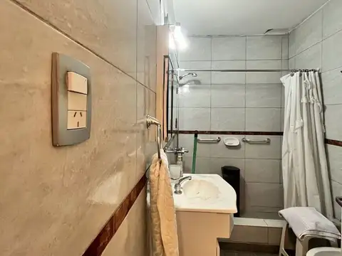 Casa en Venta en Parque Avellaneda, USD 138.000