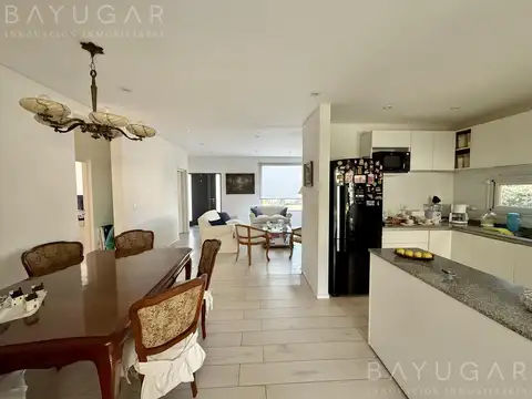 Casa en Venta en Pilar del Este - San Ramon, USD 185.000
