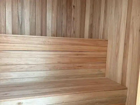 Casa 6 ambientes con 8 baños