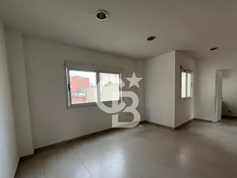 VENTA DE OFICINA CENTRO - GALERIA PASEO DE LA CIUDAD