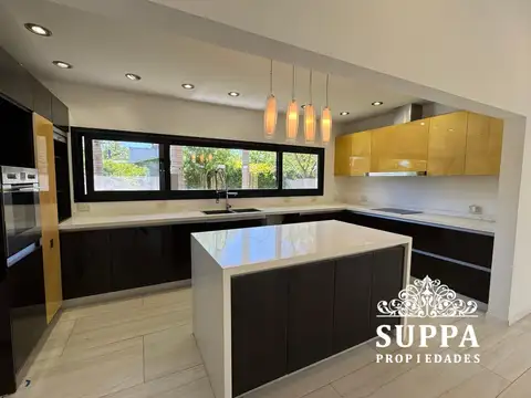 Casa en Alquiler A Estrenar