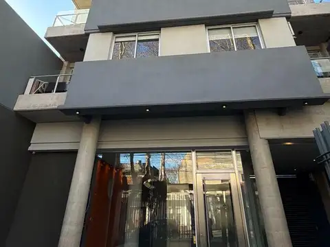 Departamento de 1 dormitorio a Estrenar en Echesortu frentista con balcón