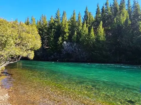 Venta Casa sobre la costa de rio Meliquina con escritura - Villa Lago Meliquina