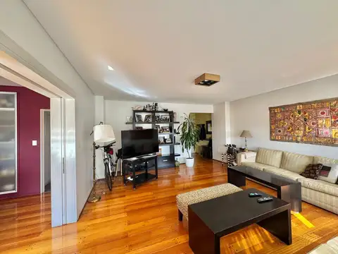 Departamento en Venta de 5 ambientes