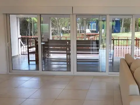 Casa en Venta en Barrio Residencial 1, USD 439.000