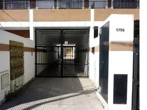 Monseñor Marcon 1700 , Piso 1