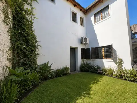 Depto Tipo Casa en Venta en Banfield, USD 119.000