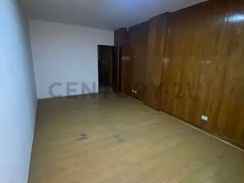 AV. SARMIENTO 1500, Piso 0